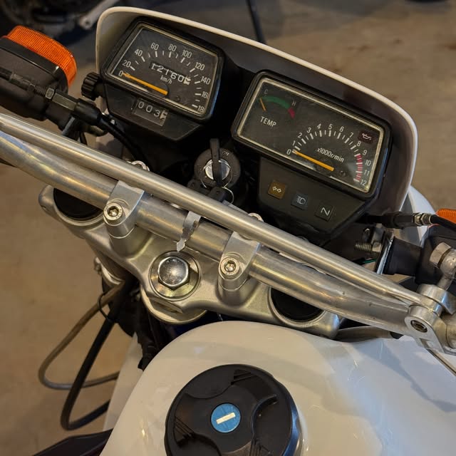 YAMAHA DT 200 R - Imagem 8