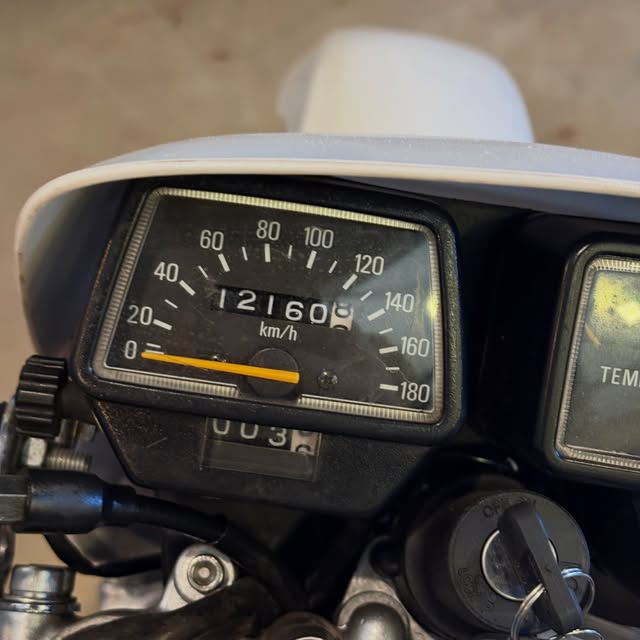 YAMAHA DT 200 R - Imagem 9