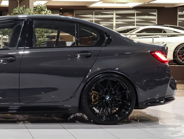 BMW M3 COMPETITION TRACK - Imagem 2