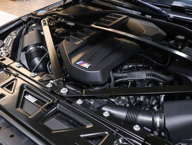 BMW M3 COMPETITION TRACK - Imagem 6