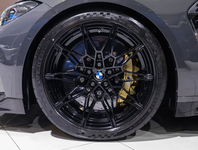 BMW M3 COMPETITION TRACK - Imagem 7