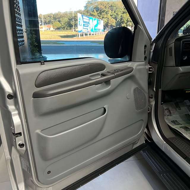 FORD F-250 XL-L - Imagem 6