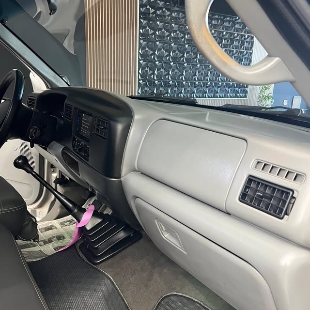 FORD F-250 XL-L - Imagem 8
