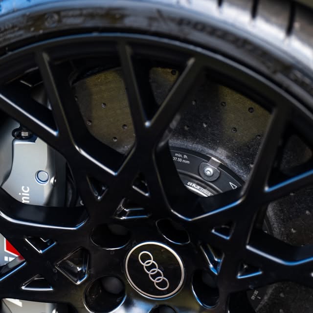AUDI RS3 - Imagem 19