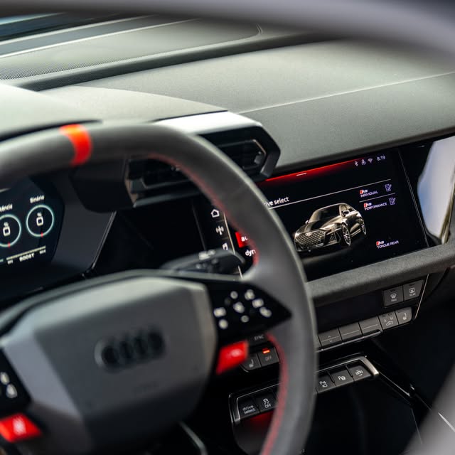 AUDI RS3 - Imagem 3