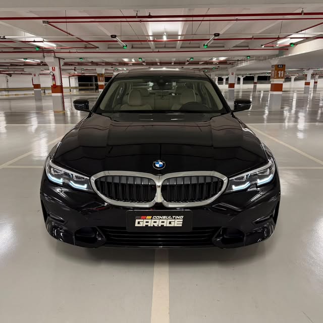 BMW 320I SPORT GP - Imagem 6