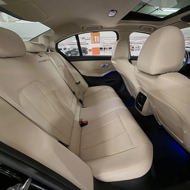 BMW 320I SPORT GP - Imagem 10
