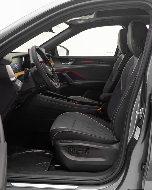 VOLKSWAGEN TIGUAN R-LINE - Imagem 4