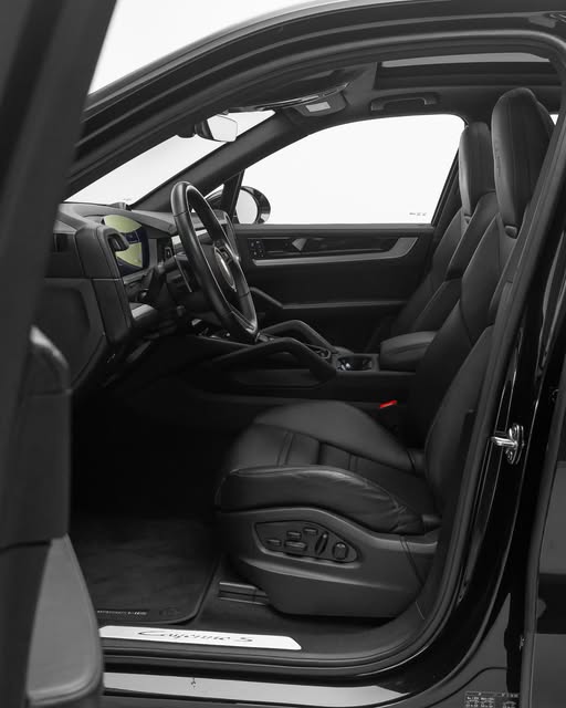 PORSCHE CAYENNE S - Imagem 5