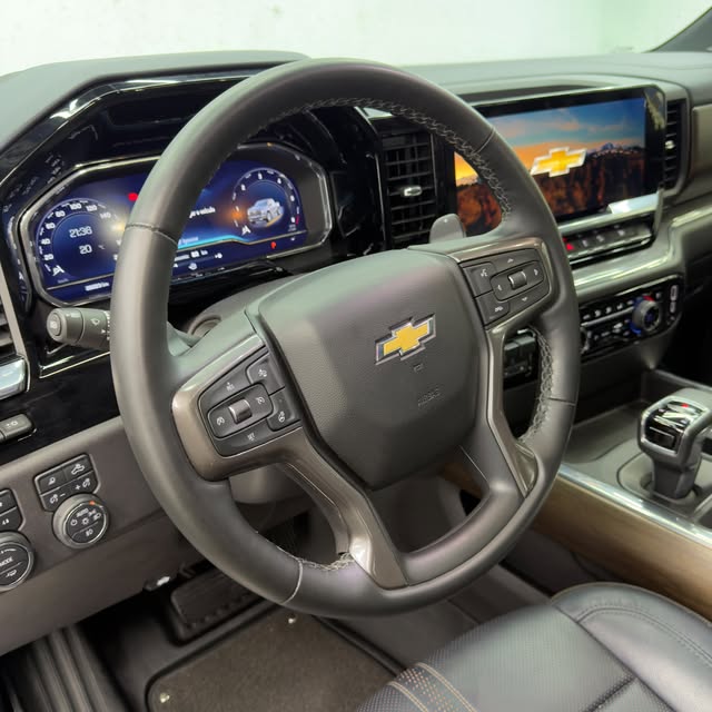 CHEVROLET SILVERADO HIGH COUNTRY - Imagem 5