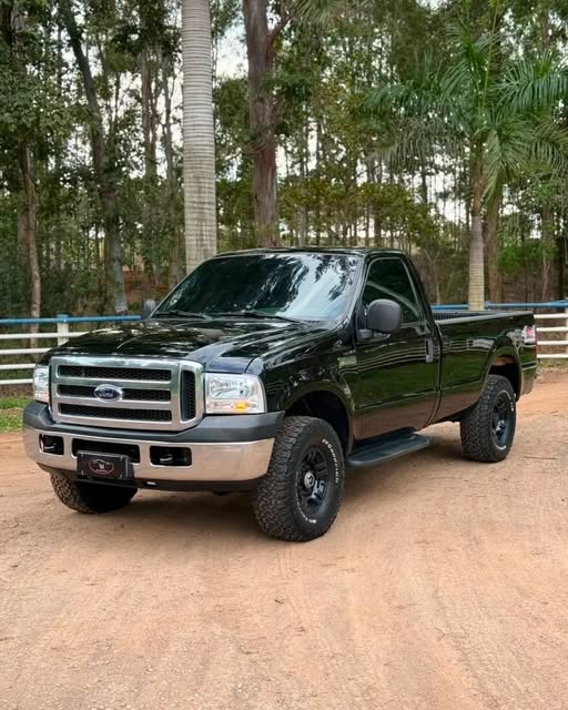 FORD F-250 XL - Imagem 3