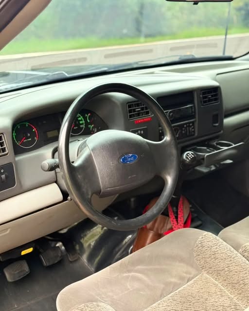 FORD F-250 XL - Imagem 8