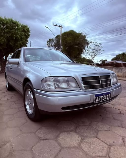 MERCEDES-BENZ C 220 - Imagem 7