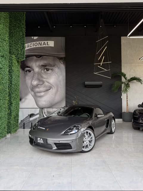 PORSCHE 718 BOXSTER - Imagem 1