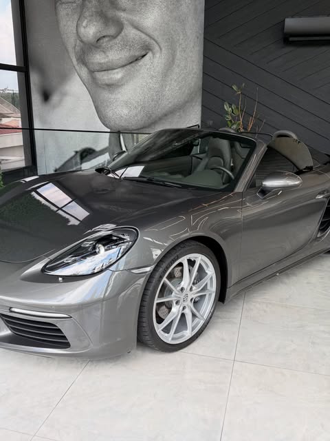 PORSCHE 718 BOXSTER - Imagem 2