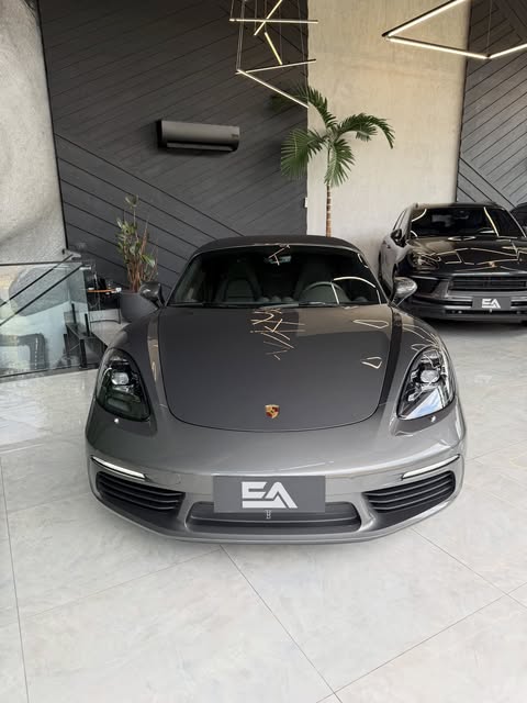 PORSCHE 718 BOXSTER - Imagem 3