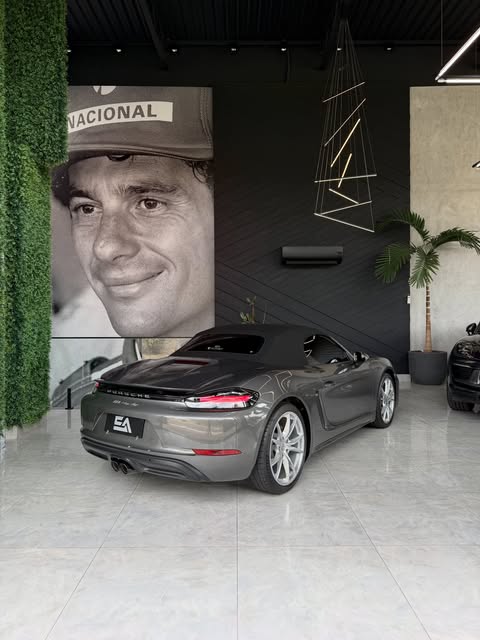 PORSCHE 718 BOXSTER - Imagem 8