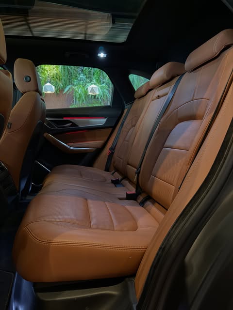 JAGUAR F-PACE SE R-DYNAMIC - Imagem 13