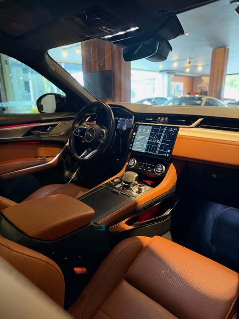 JAGUAR F-PACE SE R-DYNAMIC - Imagem 14
