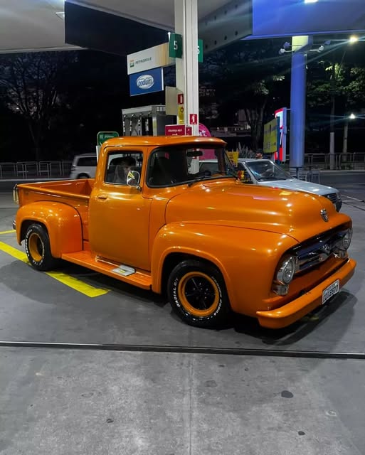FORD F-100 - Imagem 2