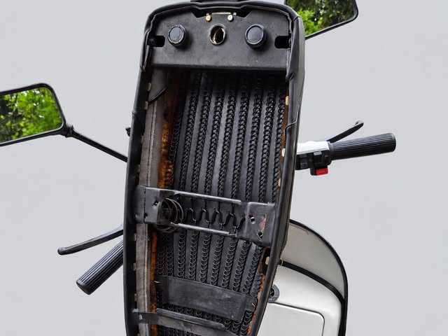 PIAGGIO VESPA PX 200E - Imagem 5