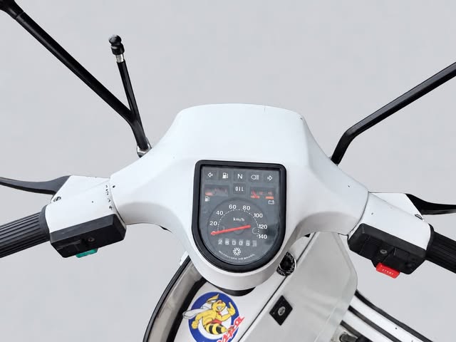 PIAGGIO VESPA PX 200E - Imagem 6
