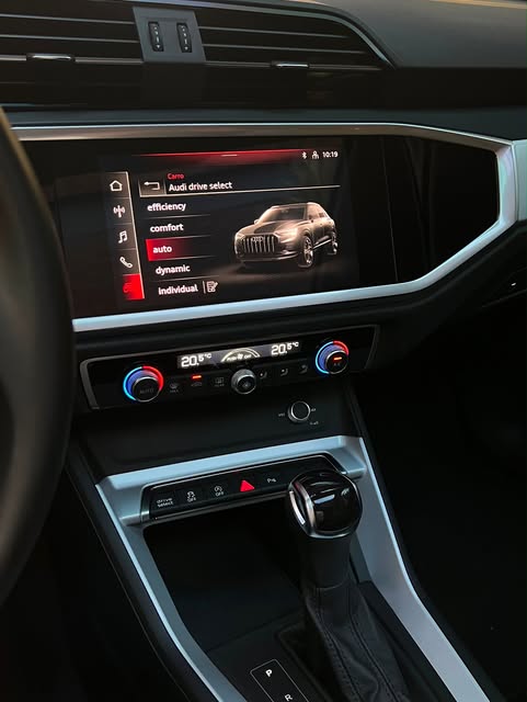 AUDI Q3 PERFORMANCE 40 TFSI QUATTRO - Imagem 12