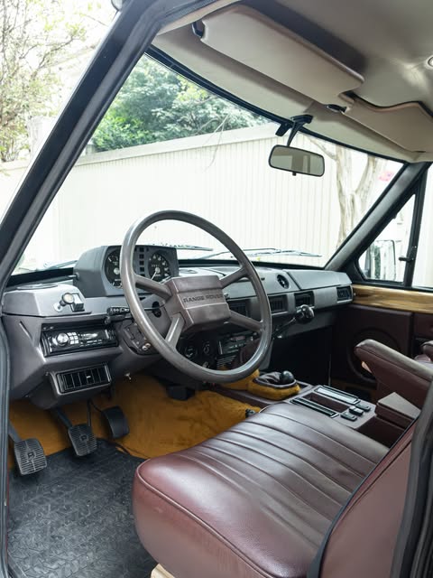 LAND ROVER RANGE ROVER CLASSIC V8 - Imagem 5