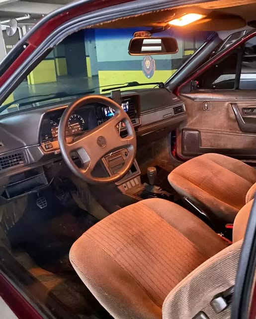 VOLKSWAGEN SANTANA GLS - Imagem 4