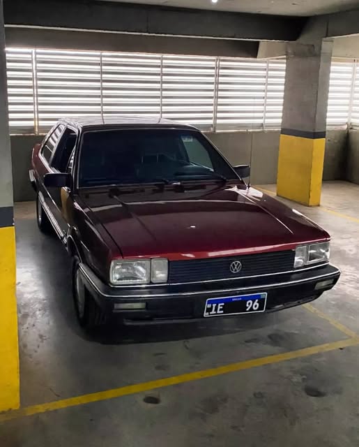 VOLKSWAGEN SANTANA GLS - Imagem 8