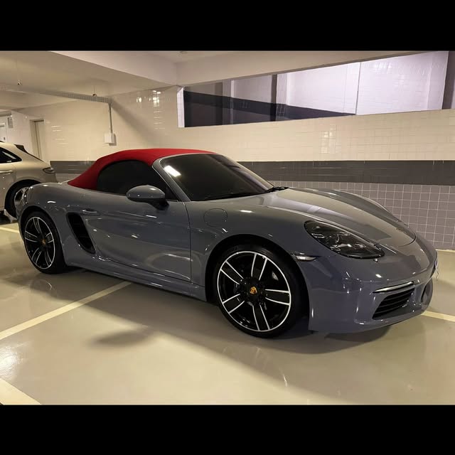 PORSCHE 718 BOXSTER 2.0 TURBO - Imagem 4