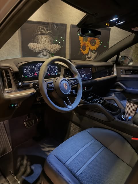 PORSCHE CAYENNE GTS - Imagem 19