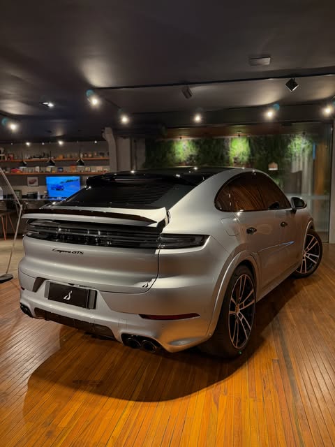 PORSCHE CAYENNE GTS - Imagem 7