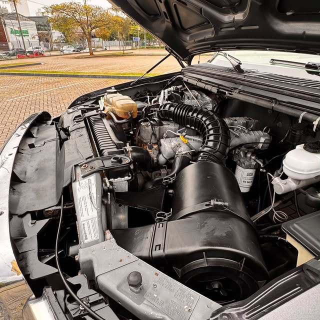 FORD F-250 XLT-L - Imagem 18