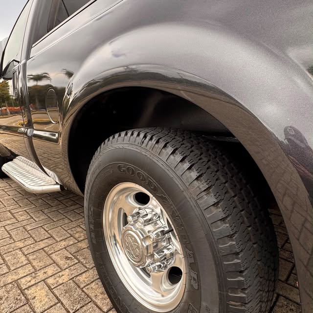 FORD F-250 XLT-L - Imagem 8