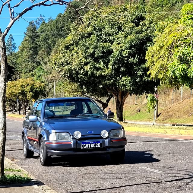 FORD ESCORT XR3 - Imagem 7