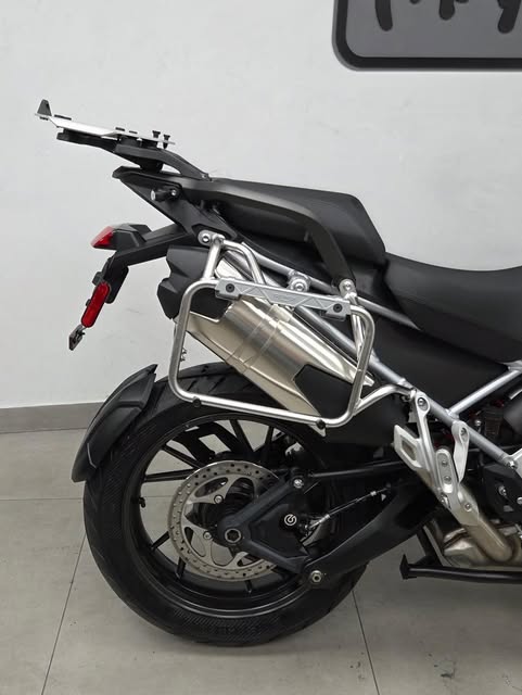 TRIUMPH TIGER GT PRO - Imagem 4