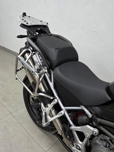 TRIUMPH TIGER GT PRO - Imagem 9