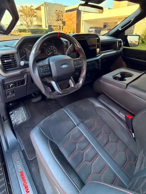 FORD F-150 - Imagem 2