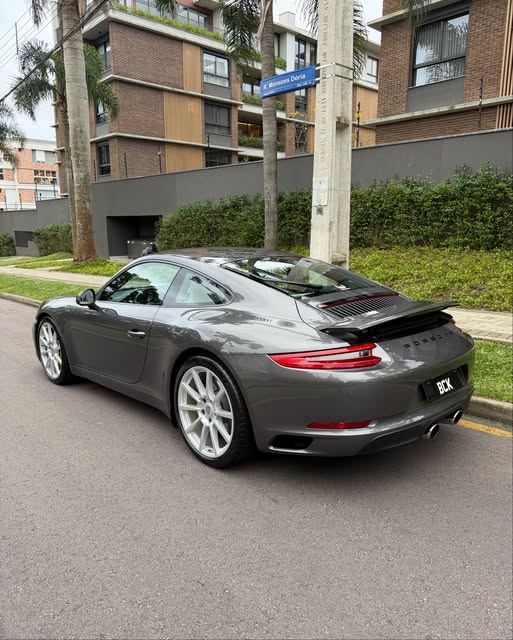 PORSCHE 911 CARRERA S - Imagem 3