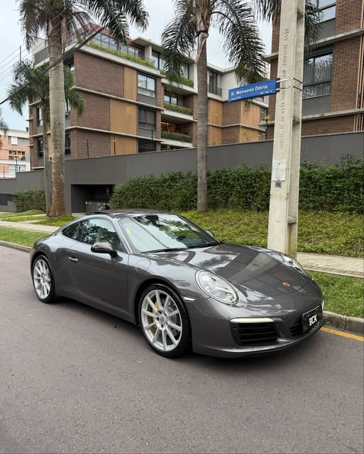 PORSCHE 911 CARRERA S - Imagem 4