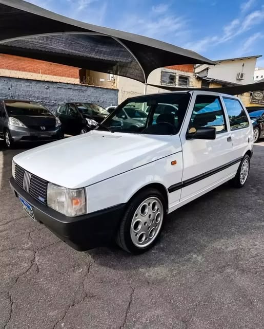 FIAT UNO - Imagem 2