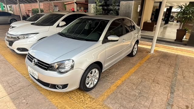 VOLKSWAGEN POLO COMFORTLINE 1.6 I-MOTION - Imagem 2