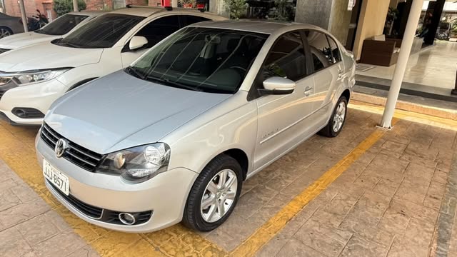 VOLKSWAGEN POLO COMFORTLINE 1.6 I-MOTION - Imagem 4