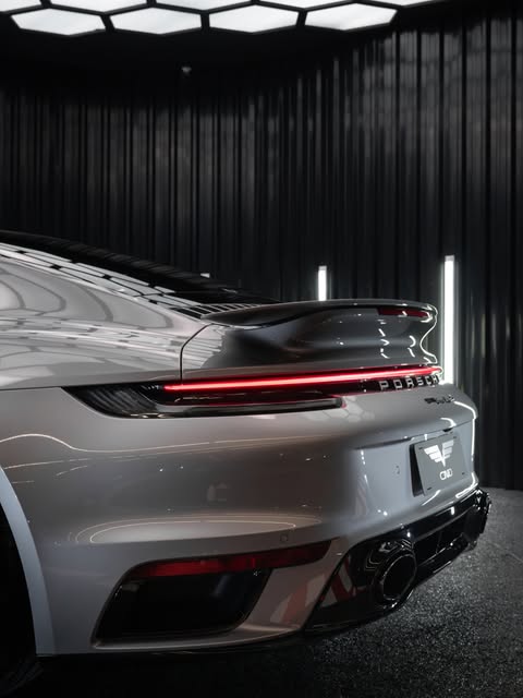 PORSCHE 911 TURBO S - Imagem 15