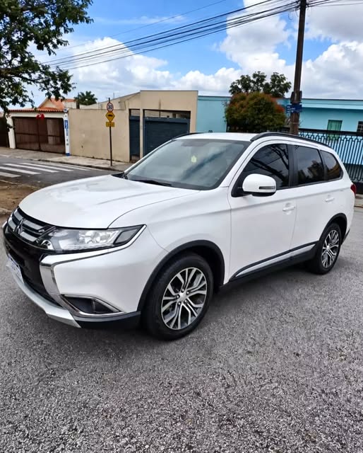 MITSUBISHI OUTLANDER - Imagem 2
