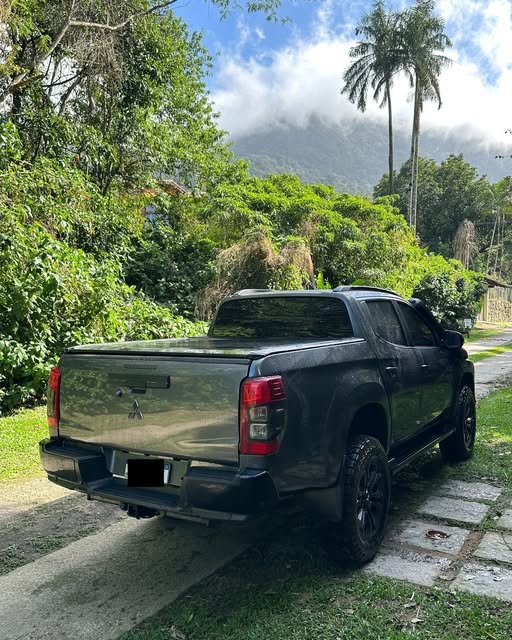 MITSUBISHI L200 TRITON SPORT HPE-S - Imagem 3