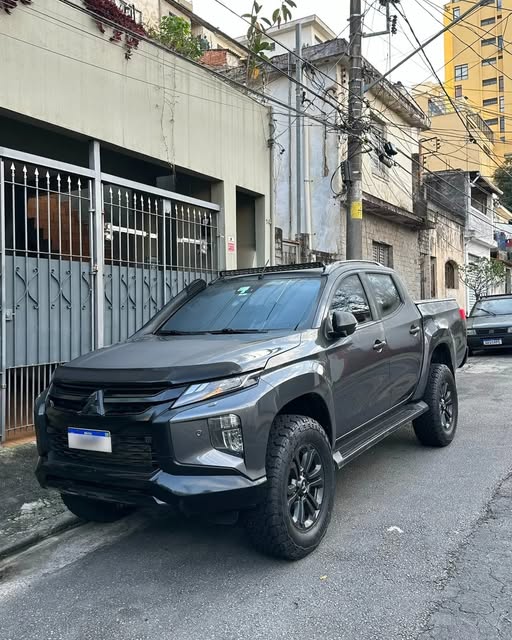 MITSUBISHI L200 TRITON SPORT HPE-S - Imagem 10