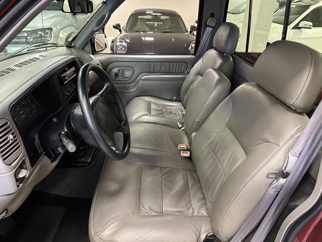 CHEVROLET SILVERADO - Imagem 13