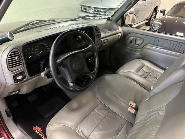 CHEVROLET SILVERADO - Imagem 14
